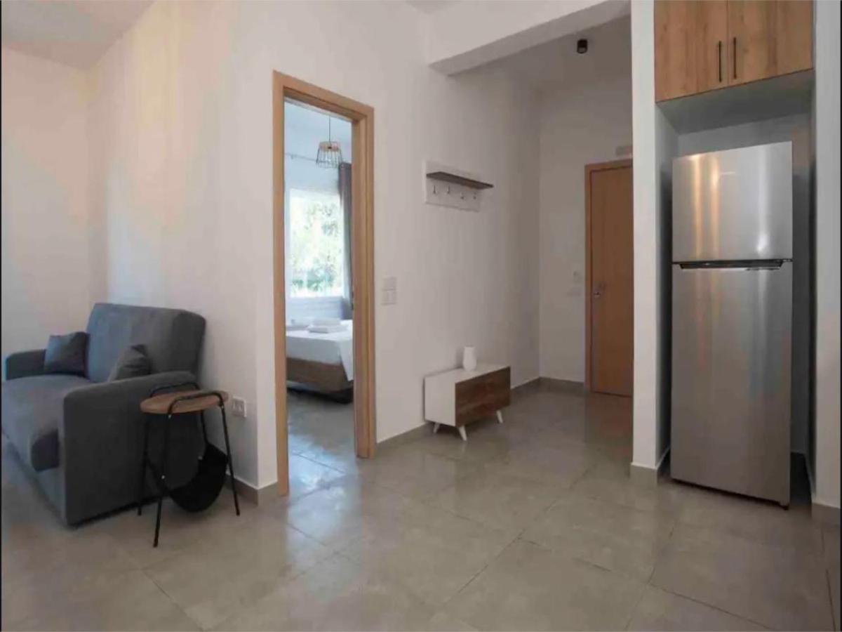 Mimikas Apartment Pylos Exterior foto